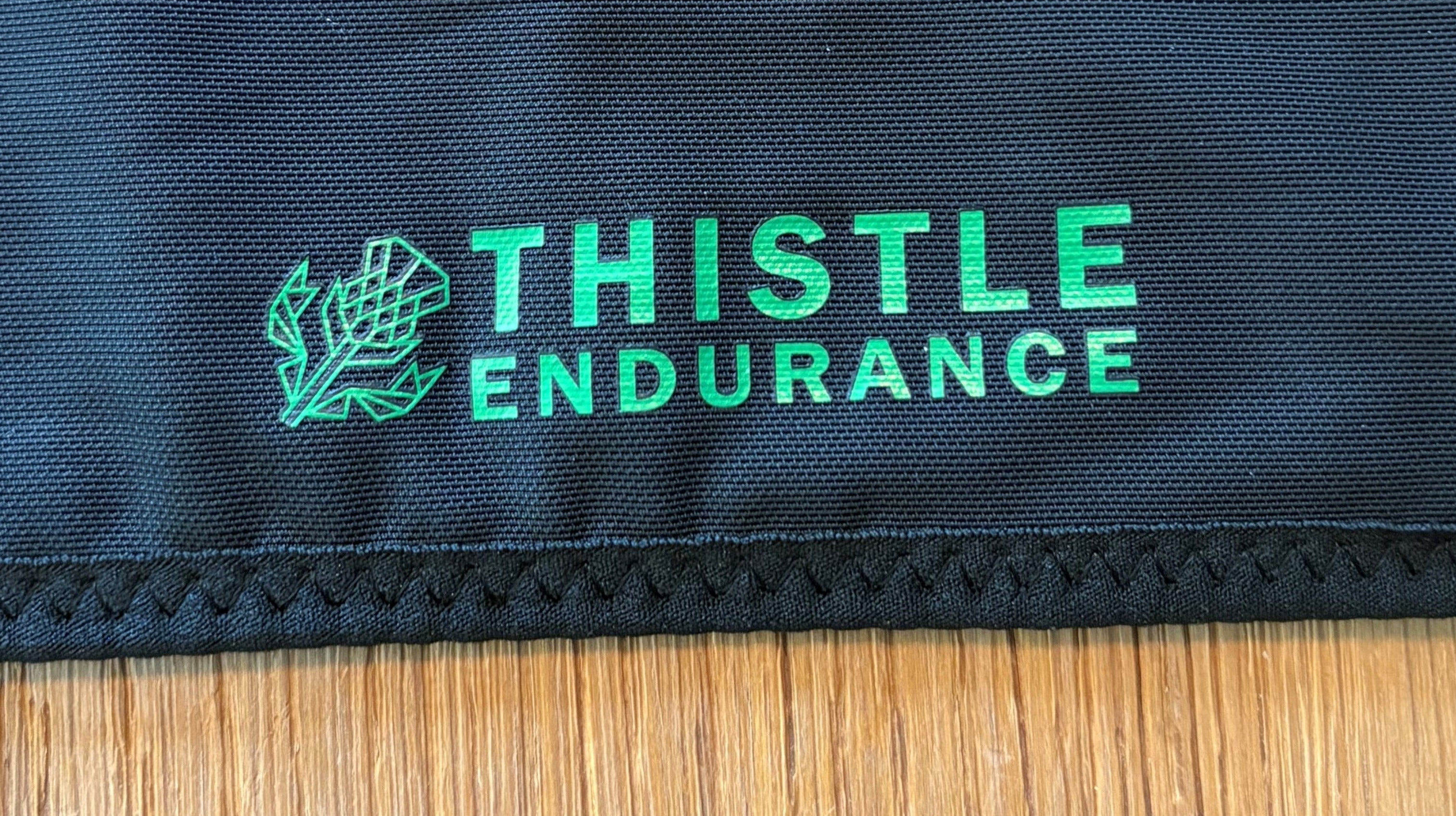Bounce Free Running Belt for Phone, Keys & Gels | Thistle Endurance